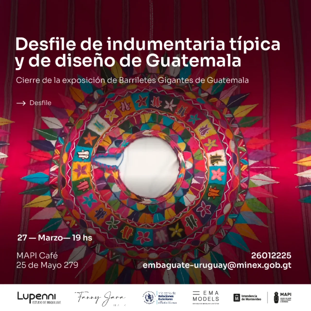 Desfile de Indumentaria típica y de diseño de Guatemala